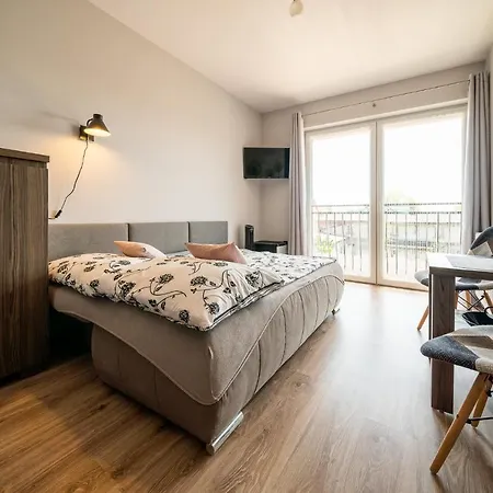 Homestay Pokoje Goscinne Klimat W Chlapowie *